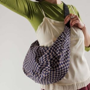 IN SEARCH FOR Baggu Checker Medium Crescent Bag